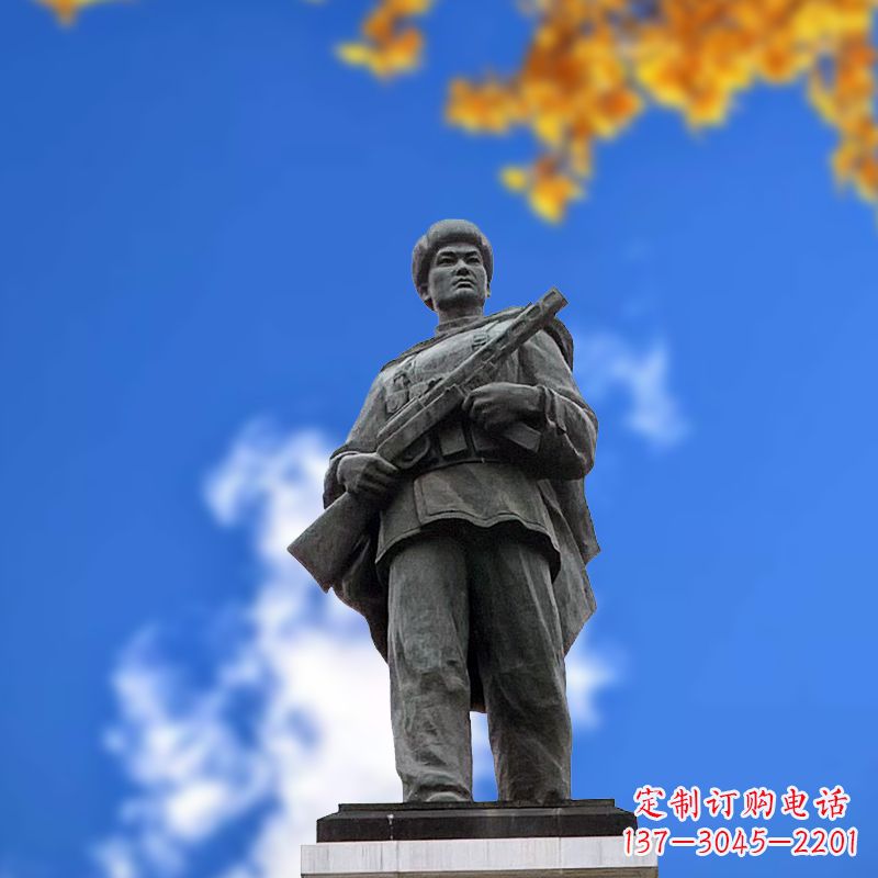 淮安中国著名抗战英雄人物邱少云石雕塑像