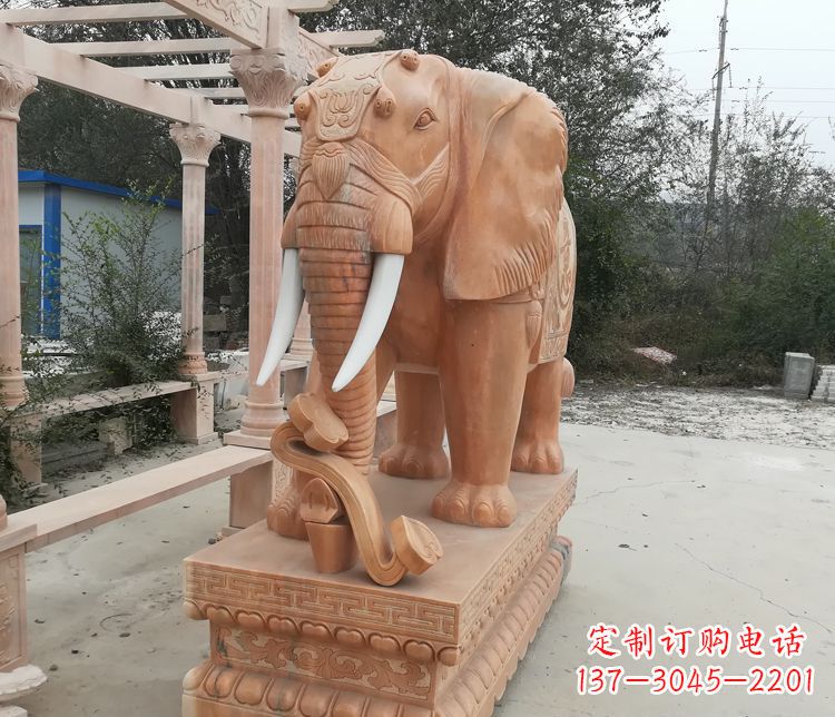 淮安鼻卷如意的大象晚霞红门口镇宅石雕