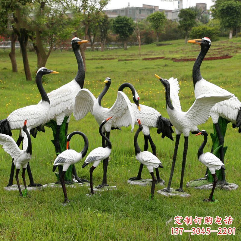 淮安玻璃钢仿真仙鹤雕塑-公园草坪草丛动物摆件
