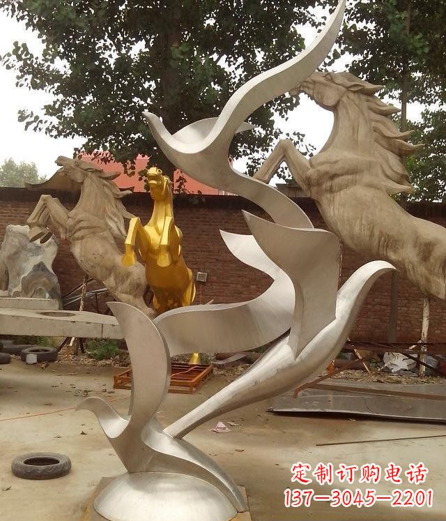 淮安精美不锈钢鸽子雕塑