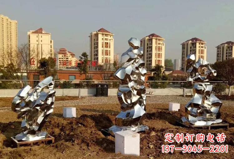 淮安不锈钢太湖石雕塑给人以美的视觉体验