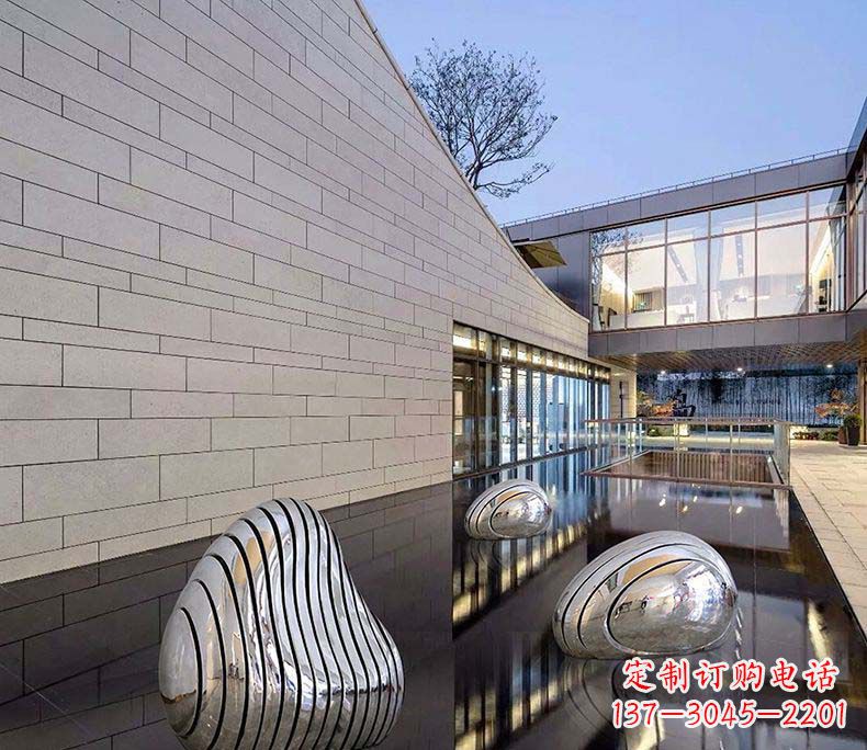 淮安精美不锈钢假山雕塑