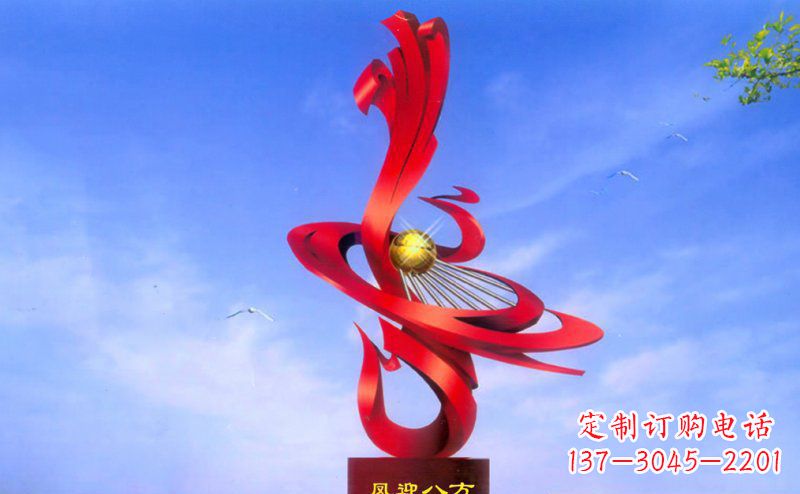 淮安不锈钢孔雀雕塑——迎接八方美好