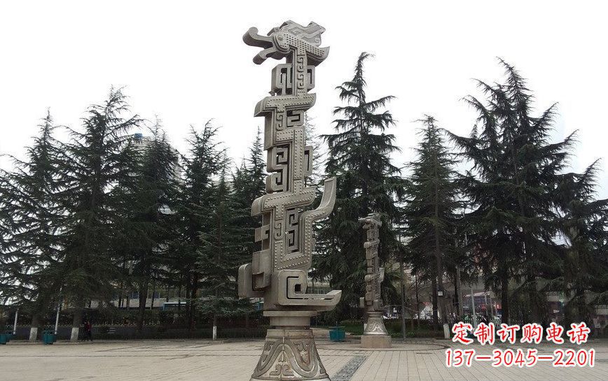 淮安不锈钢龙柱雕塑引领公共景观