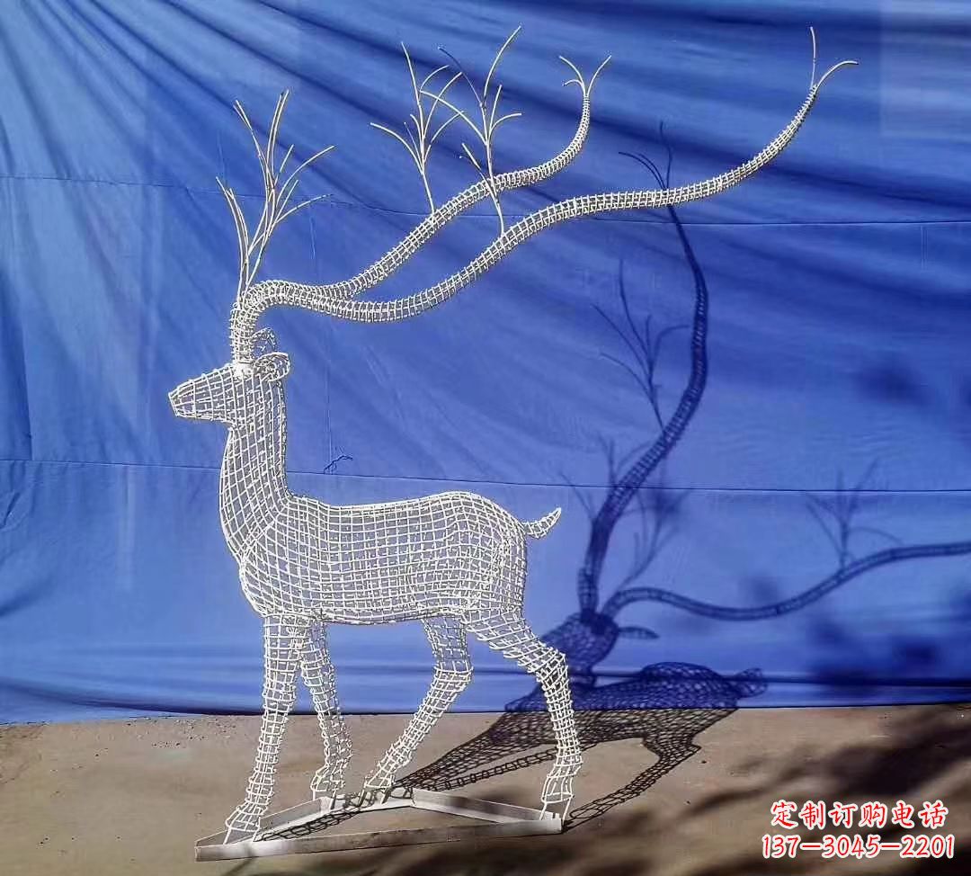 淮安不锈钢麋鹿雕塑精美的景观装饰品