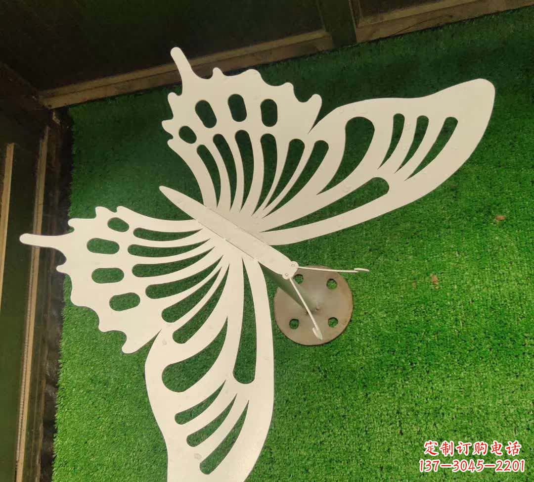 淮安不锈钢镂空蝴蝶雕塑灵动翩跹
