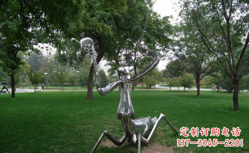 淮安不锈钢螳螂动物雕塑