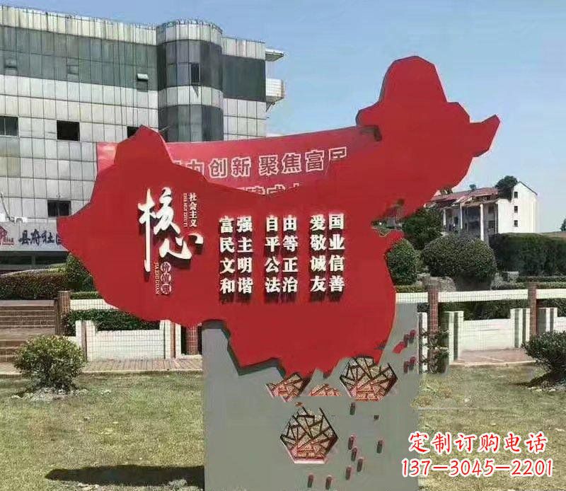 淮安把中国传统价值观雕刻在城市景观中