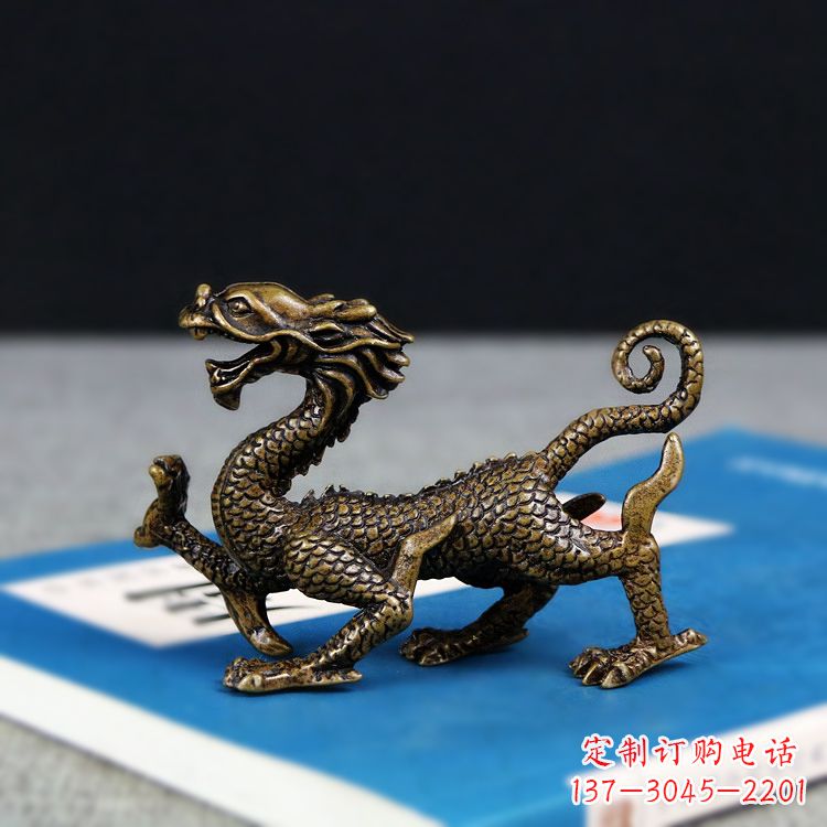 淮安青龙雕塑用纯铜熔铸而成