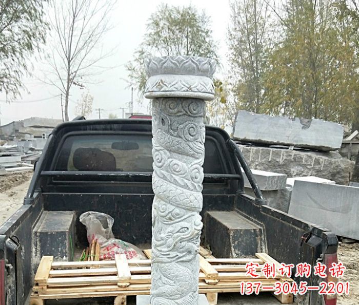 淮安大理石龙柱雕塑