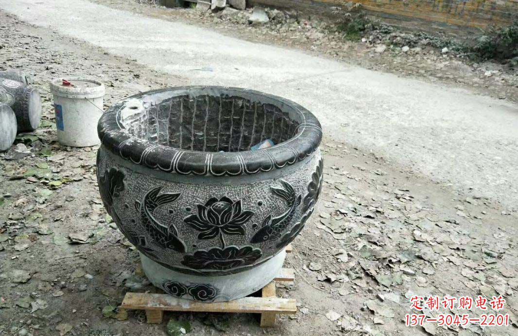 淮安高雅的仿古圆形水缸石雕