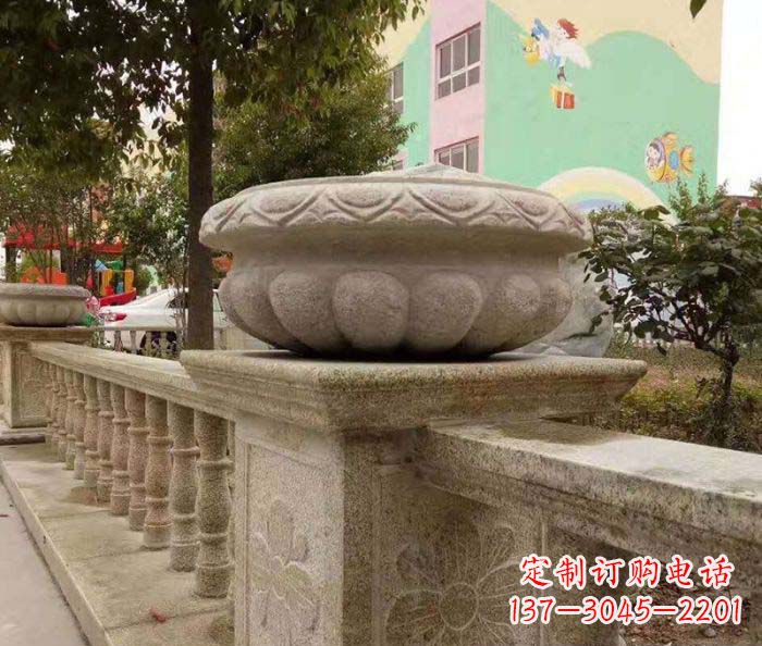 淮安公园景观砂岩花盆石雕