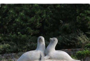 淮安令人惊叹的海豹石雕塑