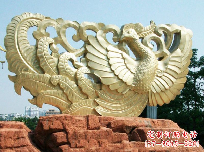 淮安欣赏瑰丽的凤凰铜雕