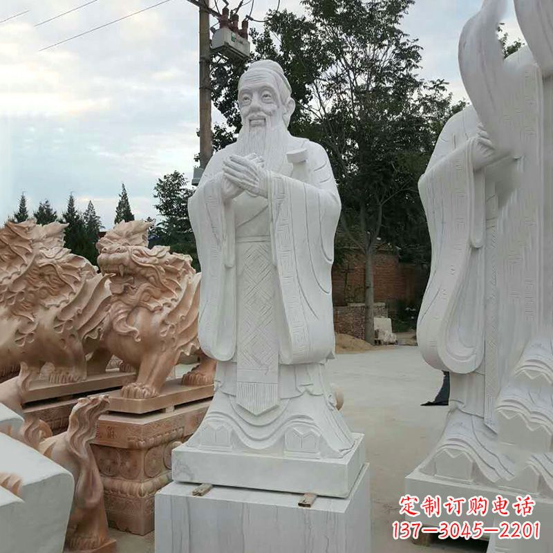 淮安海外的孔子雕像——展示中国文化的象征
