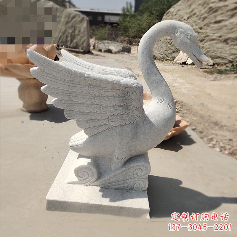 淮安细腻精美的汉白玉天鹅雕塑