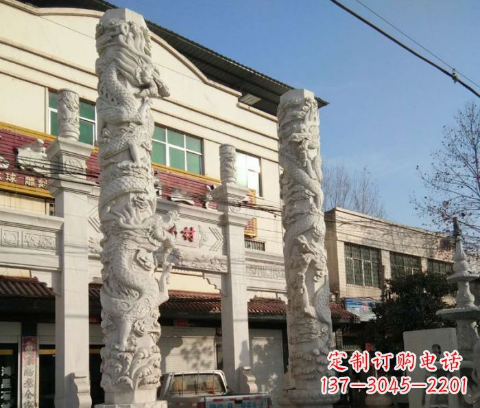 淮安汇聚古灵神韵的大理石龙柱雕塑