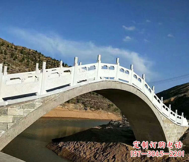 淮安卓越之作:汉白玉拱桥雕塑