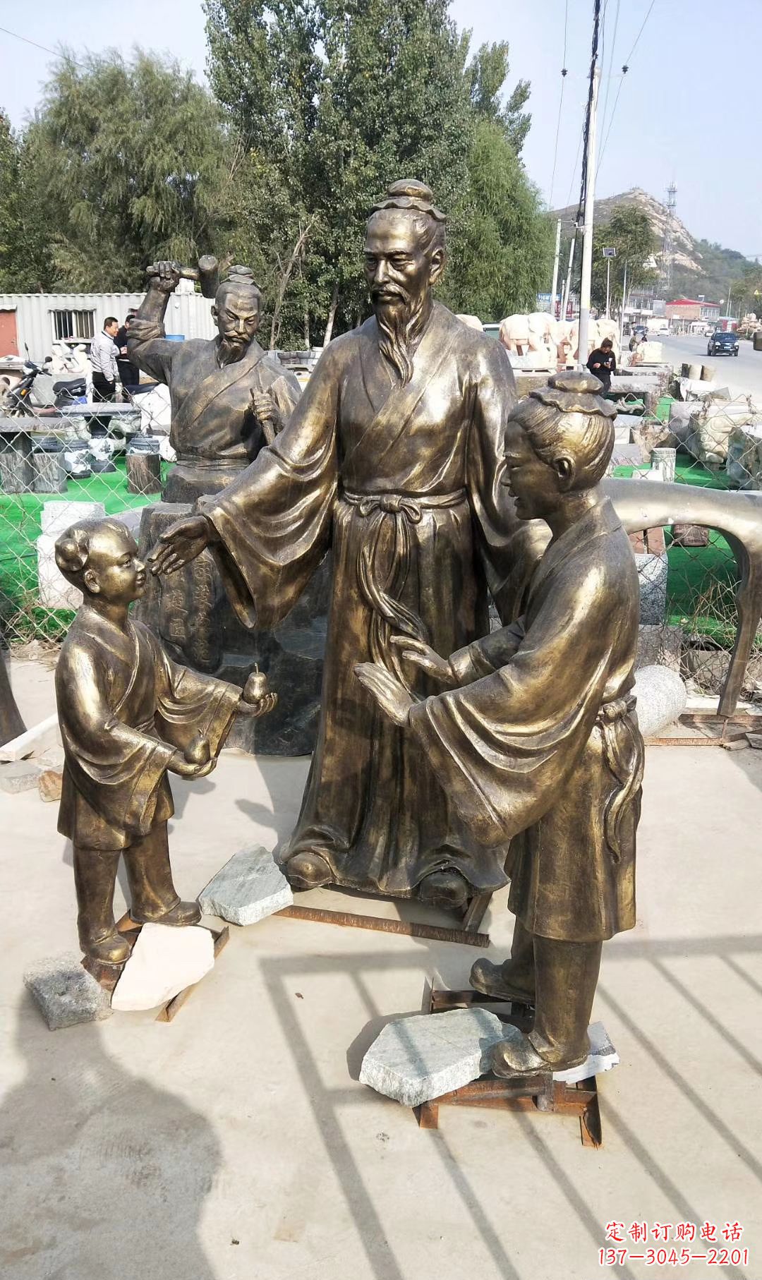 淮安孔融让梨人物雕塑,传承名家之美