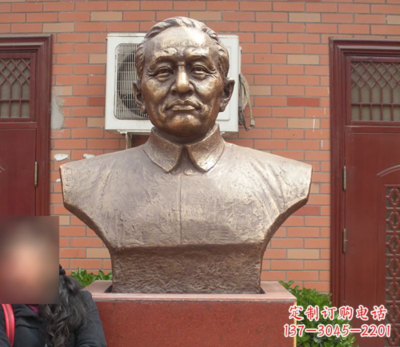 淮安铜雕李四,与众不同的光头匠艺