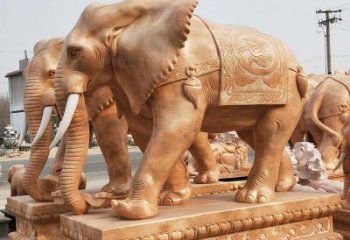 淮安精致雕刻的豹子雕塑