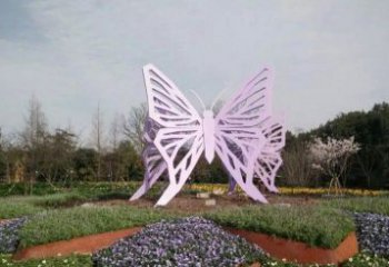淮安流动而优雅的蝴蝶雕塑