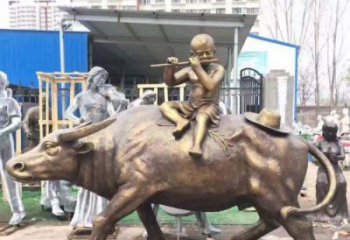 淮安专为儿童量身定制的牧童骑在牛背吹笛铜雕