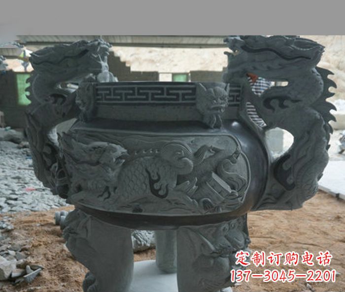 淮安寺庙景观青石龙头香炉石雕