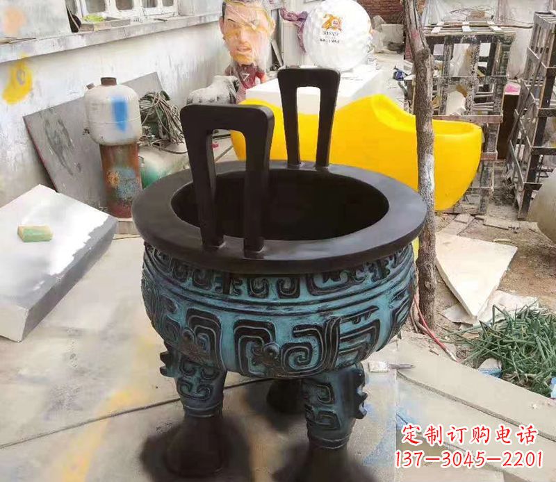 淮安寺庙圆型铜雕香炉