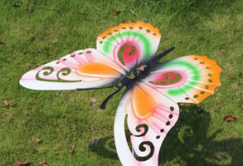 淮安暖色不锈钢蝴蝶雕塑--精致细腻如蝶般的自在
