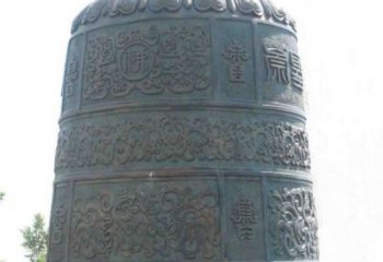 淮安传统唢呐青铜钟雕塑，传递节日的祝福