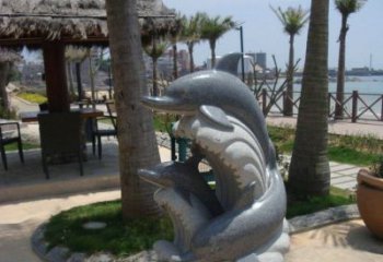淮安海豚雕塑，让海洋之声带给你温暖