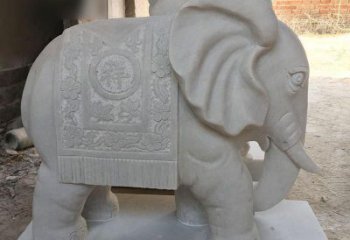 淮安风格多样的大象雕塑