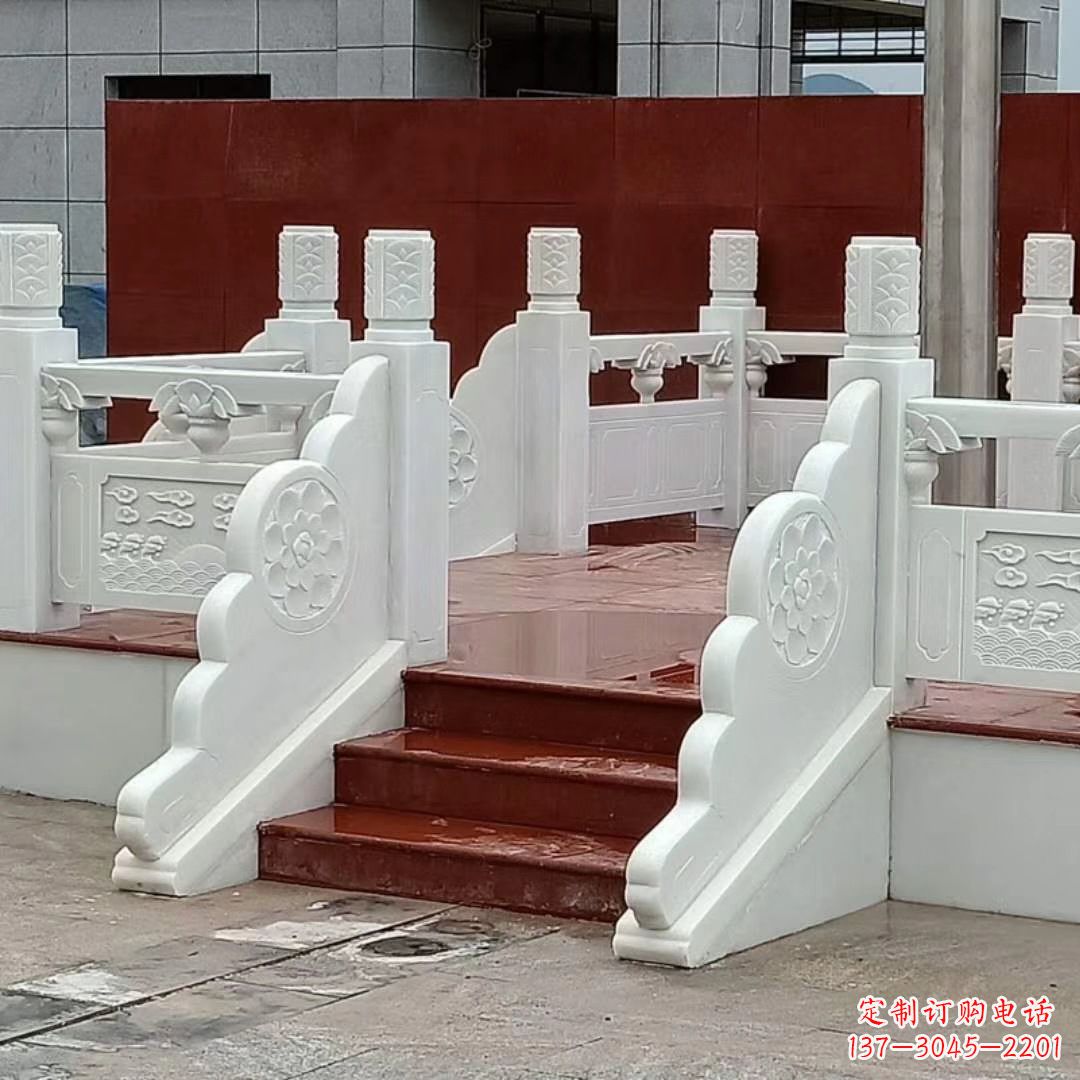 淮安学校校园国旗台石雕