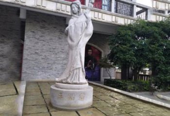 淮安中国历史名人古代美女王昭君弹琵琶石雕像